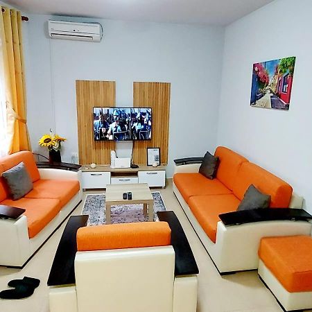 Skanderbeg Square Apartments Tirana Exterior photo
